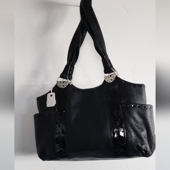 Sold - Picture 2 of 8